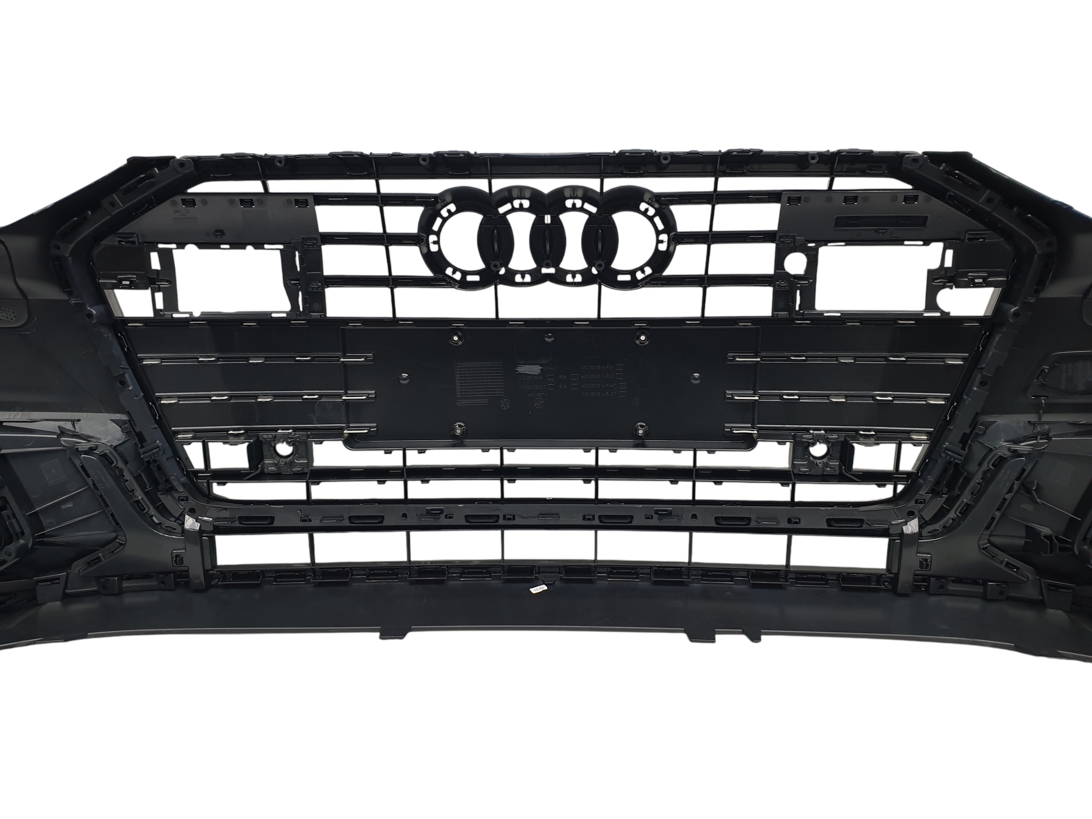 Передній бампер (S-Line) на Audi A6 C8 2018-2023 року 5