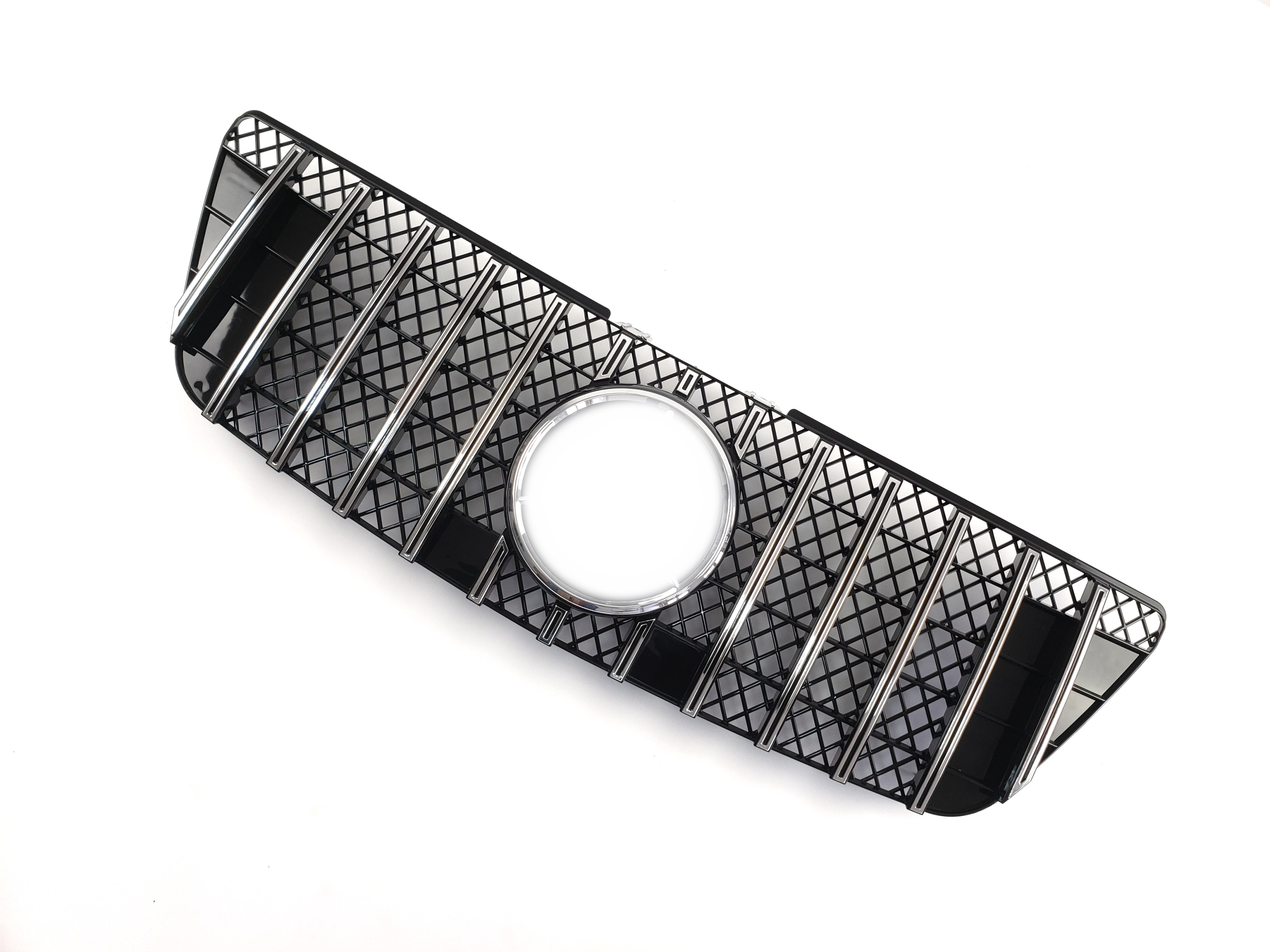 Решітка радіатора Chrome Black GT на Mercedes-Benz ML-Class W164 2008-2011 року 3