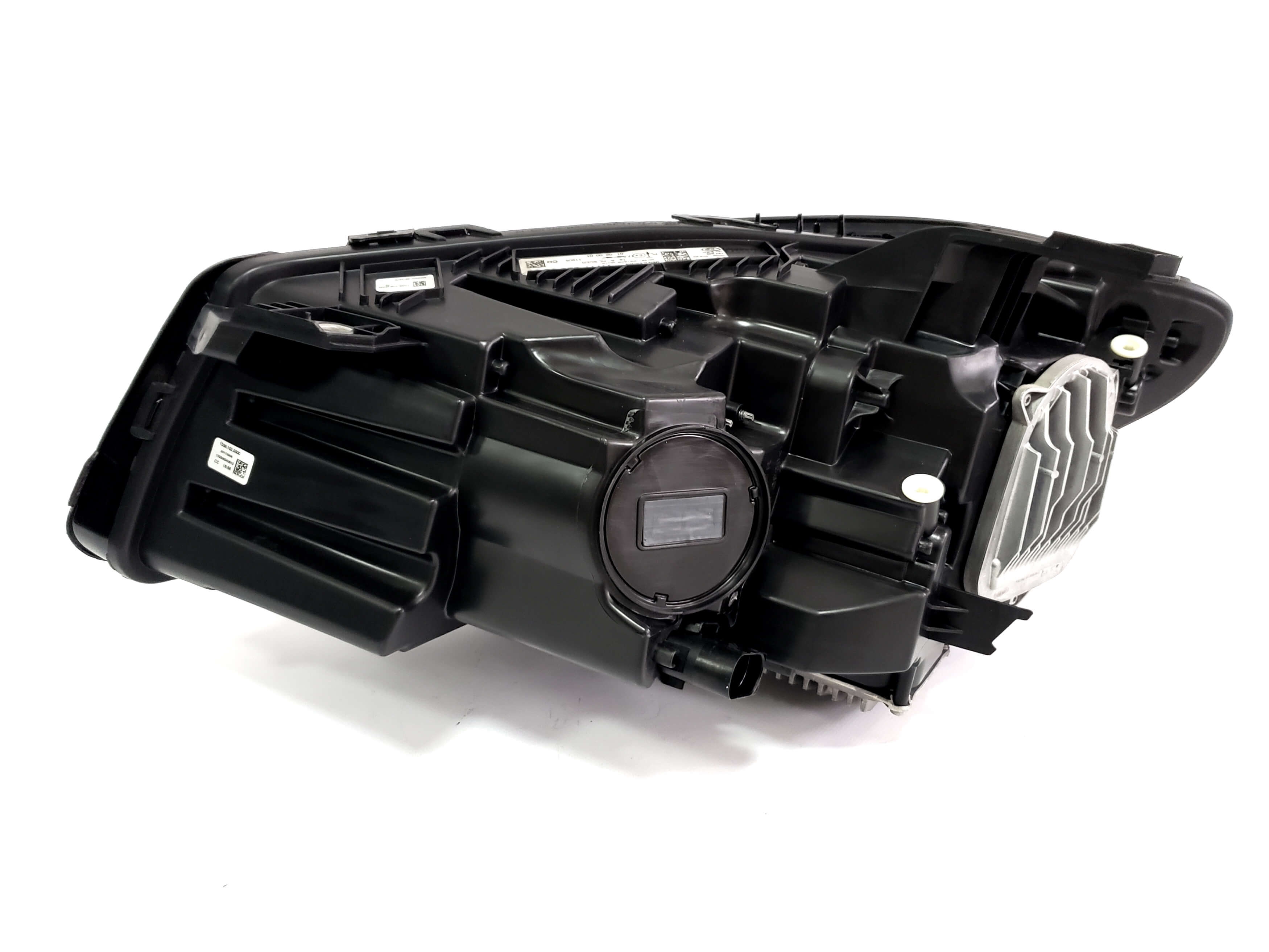 Передні фари Full Led (оригінал комплектні) на Mercedes-Benz CLA-Class C117 2017-2019 року 3