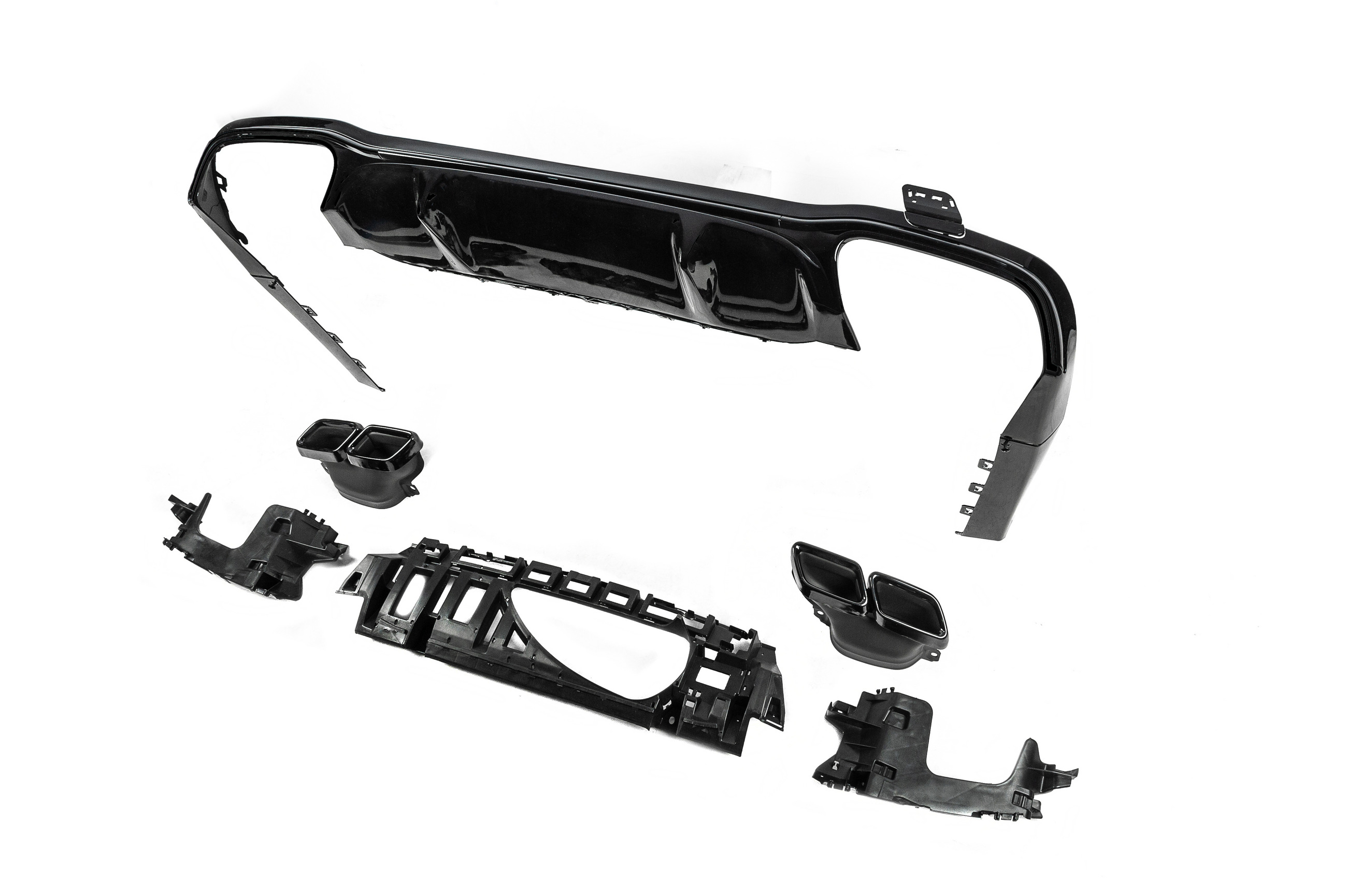 Задній дифузор з насадками E63-Design Black (для AMG/AMG-Line 2016-2020) 4