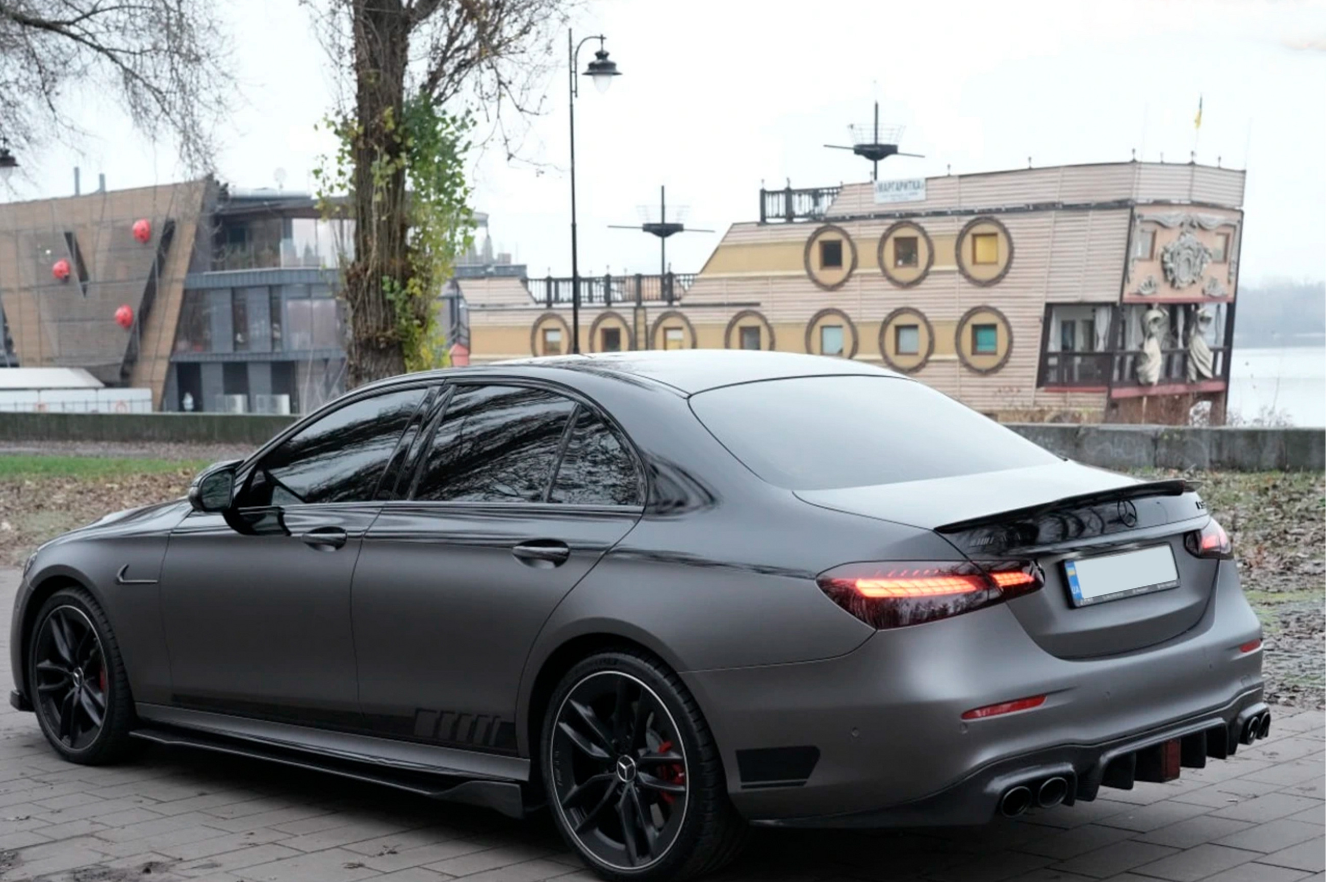 Накладки на передні крила (для AMG-Line 2017-2019, Карбон) 4