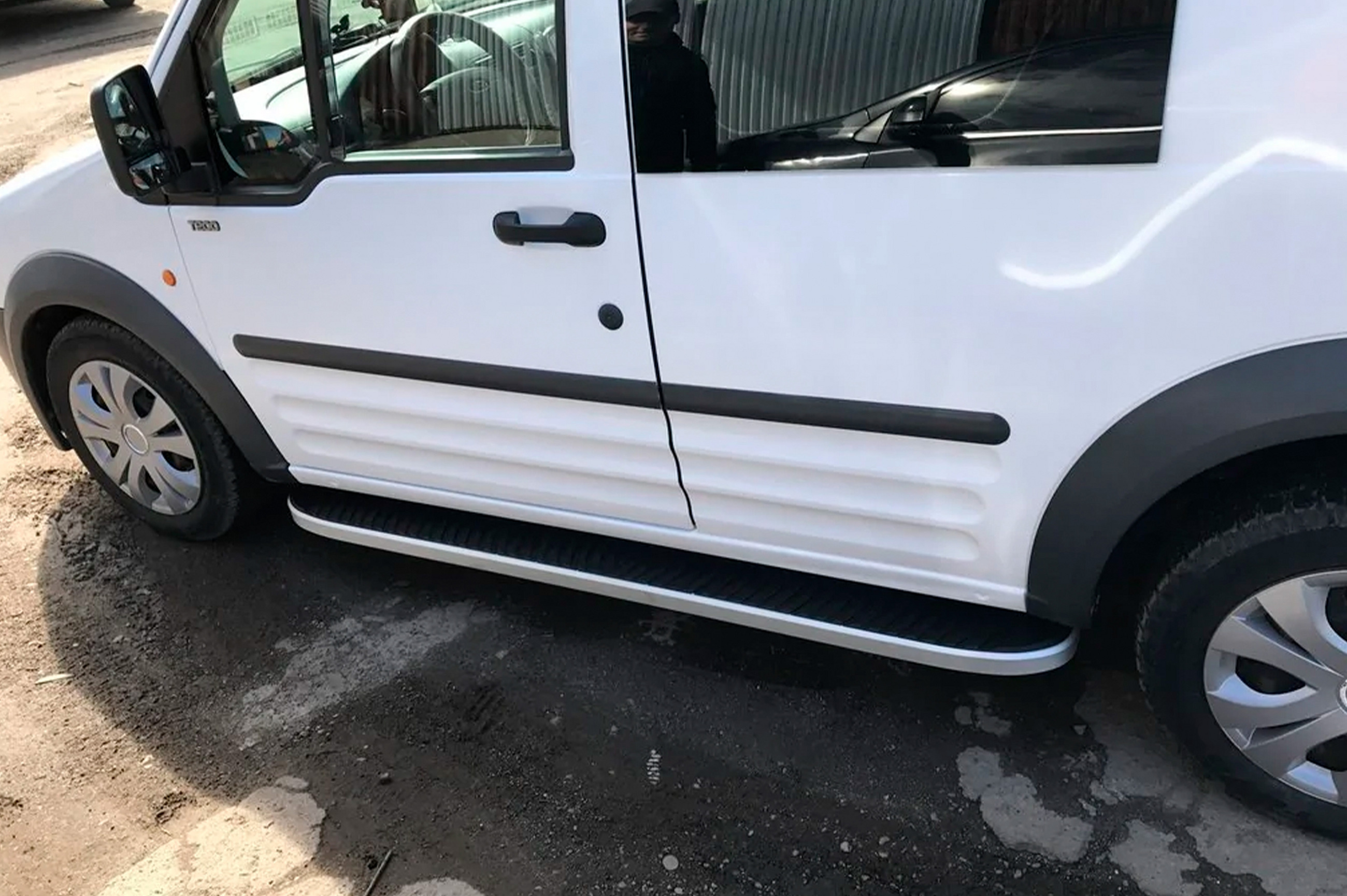 Бокові пороги Tayga (2 шт., Алюміній) Максі база 2