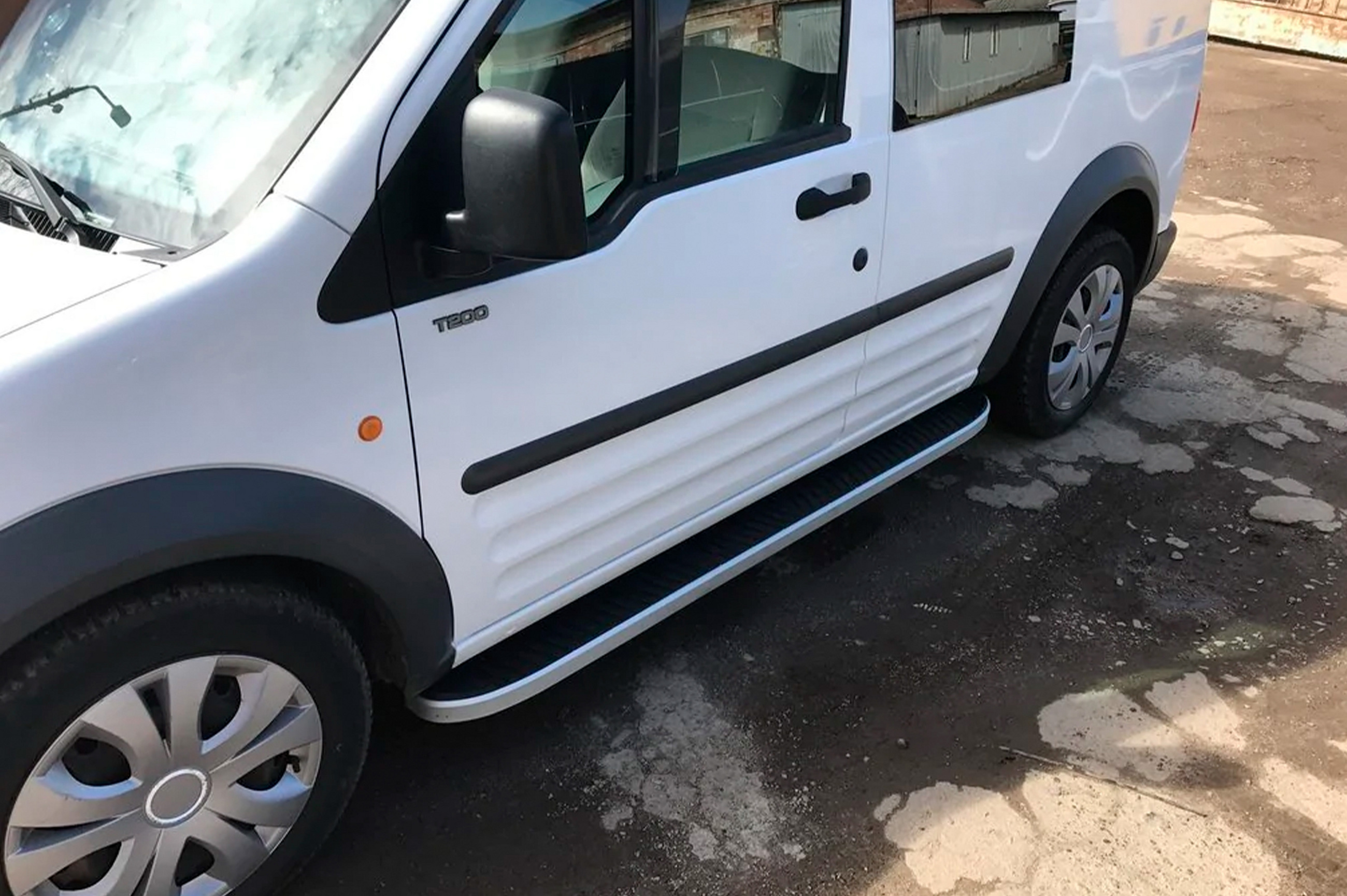 Бокові пороги Tayga (2 шт., Алюміній) Максі база 3