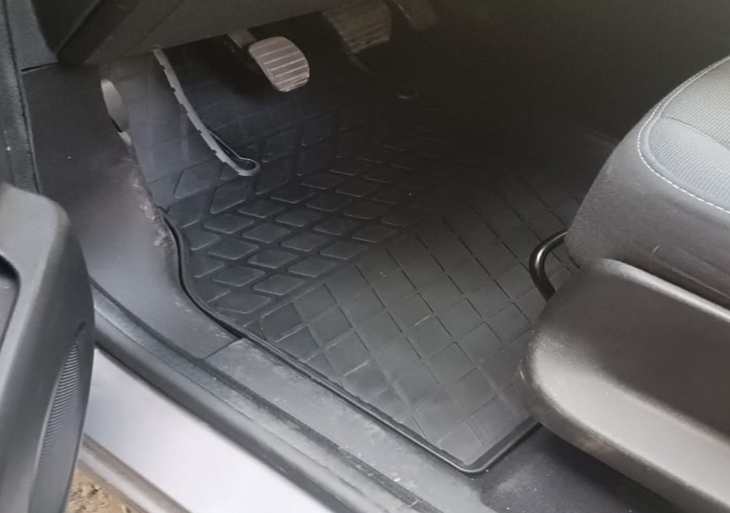 Гумові килимки (4 шт, Stingray Premium)