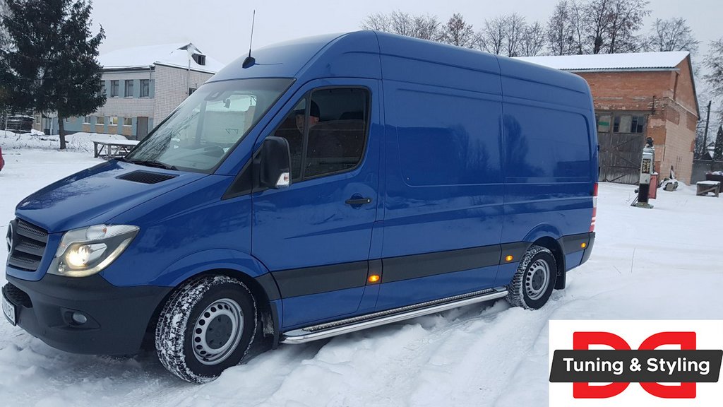 Бокові пороги Premium (2 шт., нерж.) d60, середня база 4
