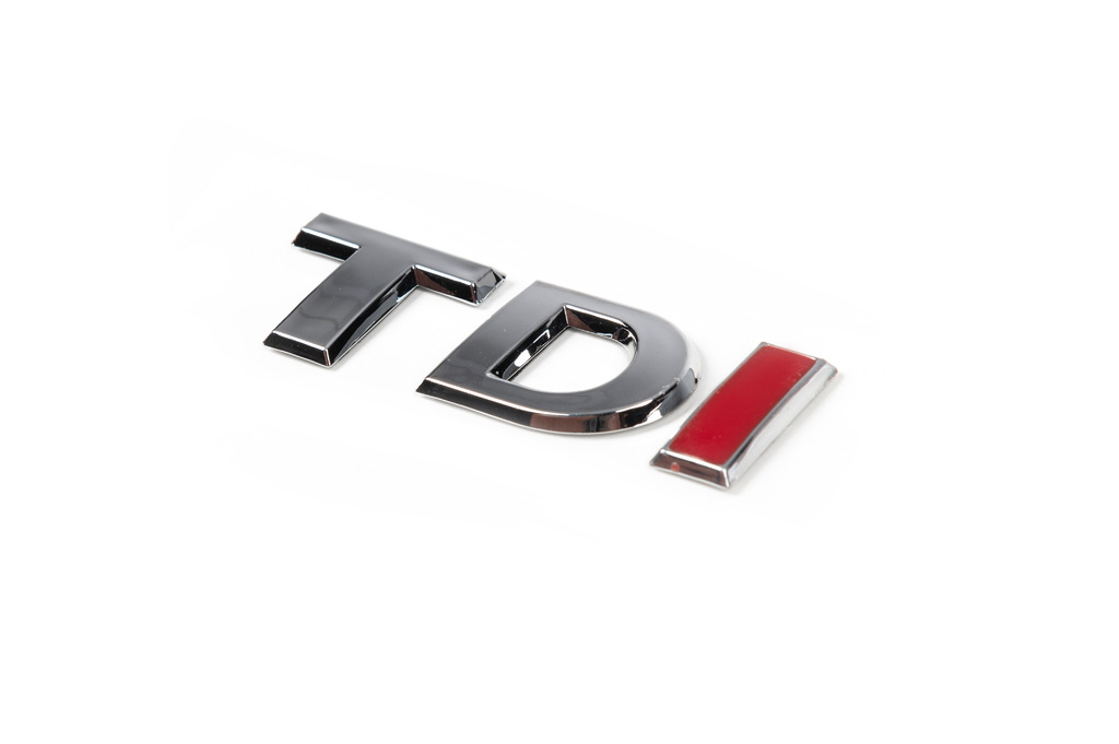 Напис TDI (під оригінал) TD-хром, I-червона 4