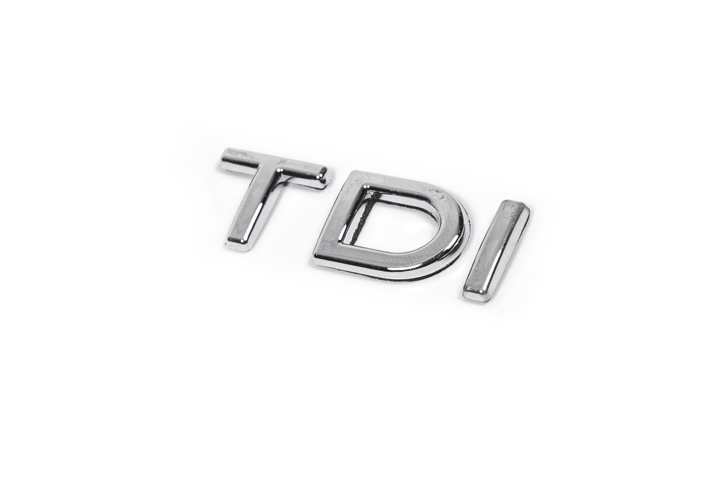 Напис TDI (під оригінал) TD - хром, I - червона 4