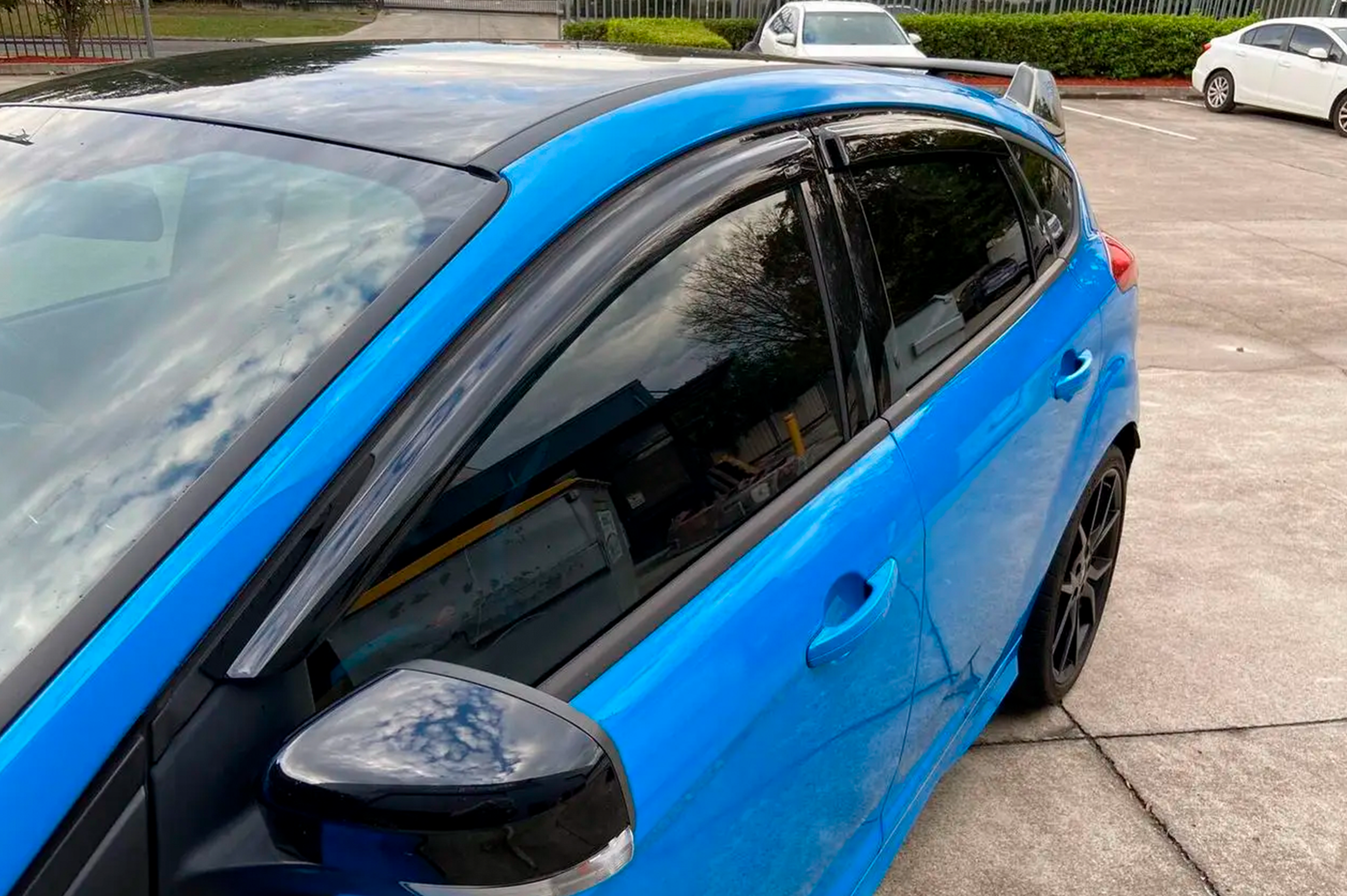 Вітровики (4 шт, HIC) HB і Sedan 2