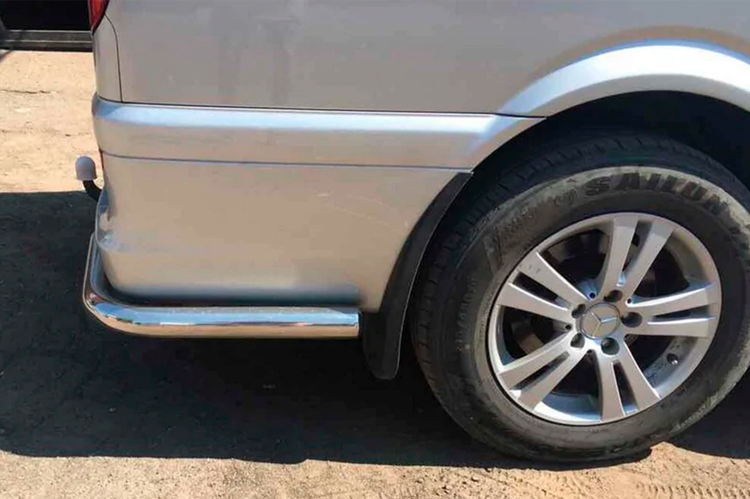 Задні куточки AK003 (2 шт., нерж) Коротка база 3