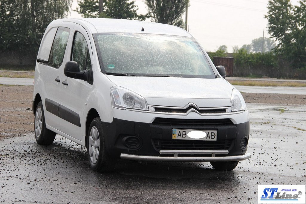 Передній захист ST016 (нерж.) 60/42 мм 3