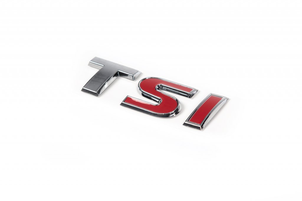 Напис TSI (косою шрифт) Всі червоні