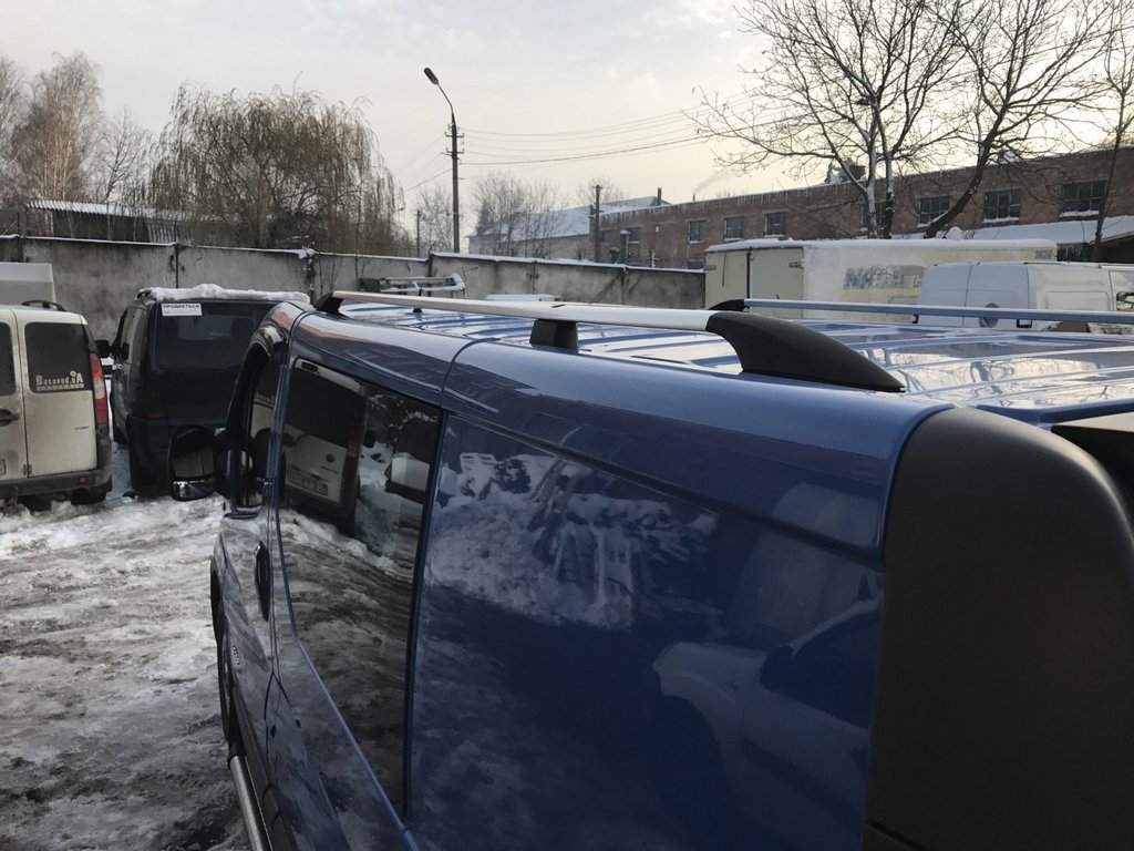 Рейлінги Хром Довга, пластикові ніжки 3